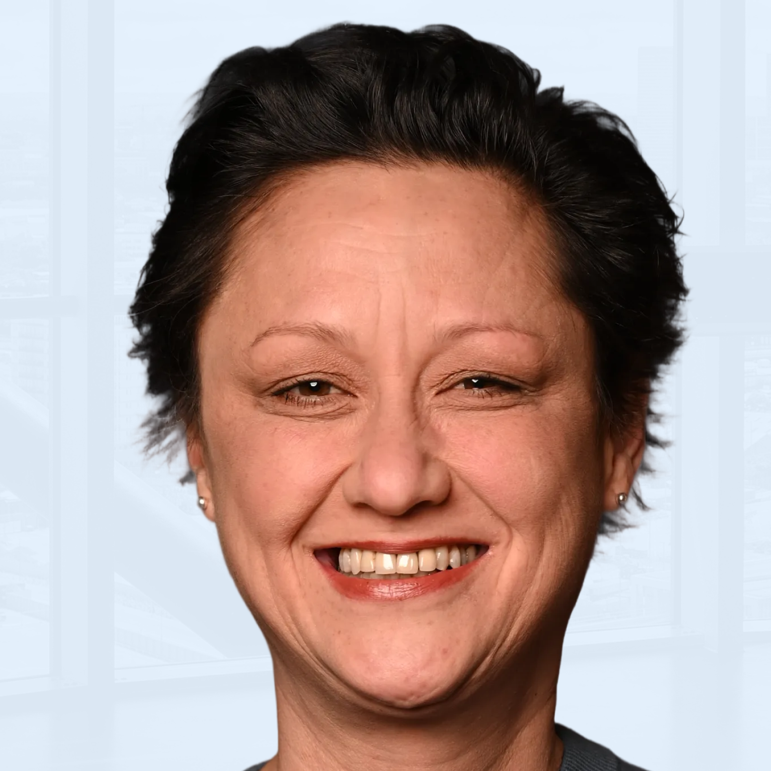  Luan Cox, Co-Founder & CEO